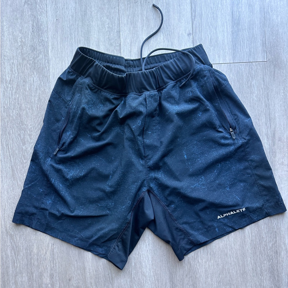 Men’s Alphalete Shorts
